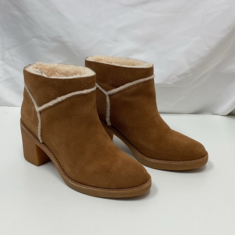 Ugg - image 3